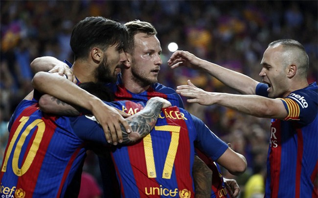 Messi nổ súng, Barca lần thứ 3 liên tiếp giành Cúp Nhà vua - Ảnh 12.