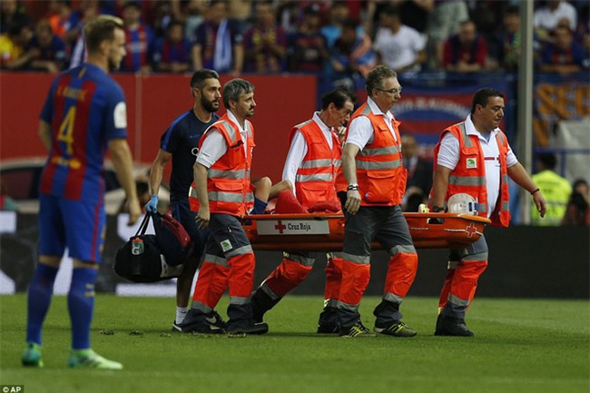 Messi nổ súng, Barca lần thứ 3 liên tiếp giành Cúp Nhà vua - Ảnh 4.