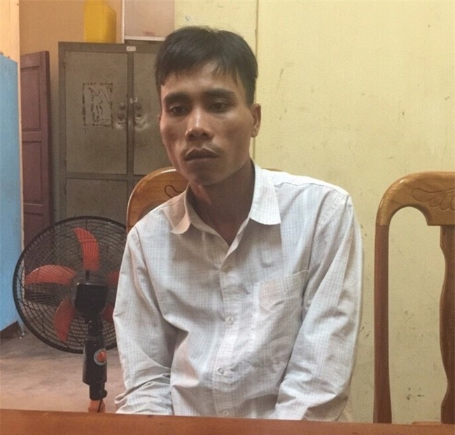 Pho chi huy quan su xa bop co ba lao 71 tuoi de cuop tien hinh anh 1