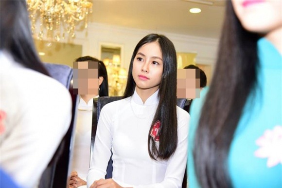 sao việt, sao việt là người thứ ba, mỹ nhân việt, ngọc trinh, võ hồng ngọc huệ