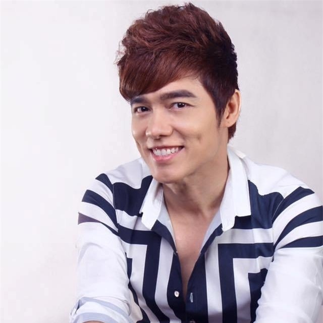 Lưu Chí Vỹ bị bầu show chửi thẳng mặt, khán giả tạt nước đuổi đánh vì đến địa điểm biểu diễn trễ 2 tiếng - Ảnh 3.