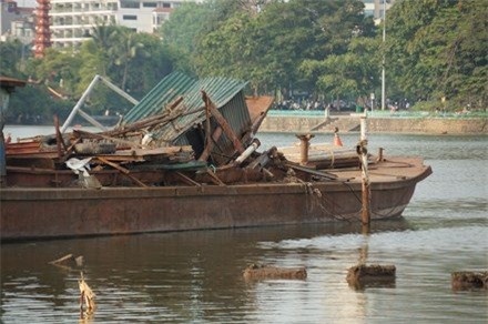 Hồ Tây, nhà hàng, bỏ hoang, dự án bỏ hoang