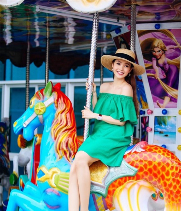 Minh Hằng, ca sĩ Minh Hằng, diễn viên Minh Hằng