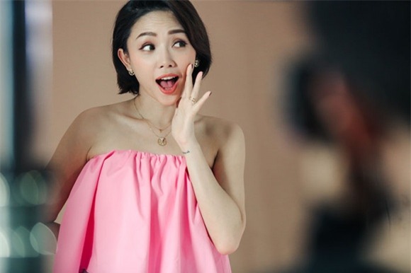 Tóc Tiên, ca sĩ Tóc Tiên, sao Việt