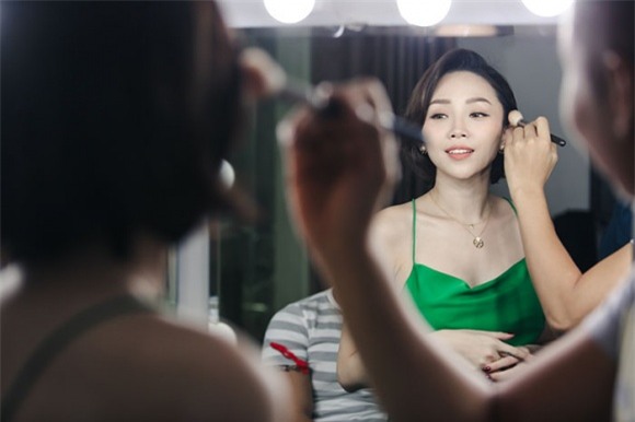 Tóc Tiên, ca sĩ Tóc Tiên, sao Việt