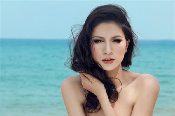 
Trang Trần bị giới người mẫu tức giận vì vơ đũa cả nắm.

