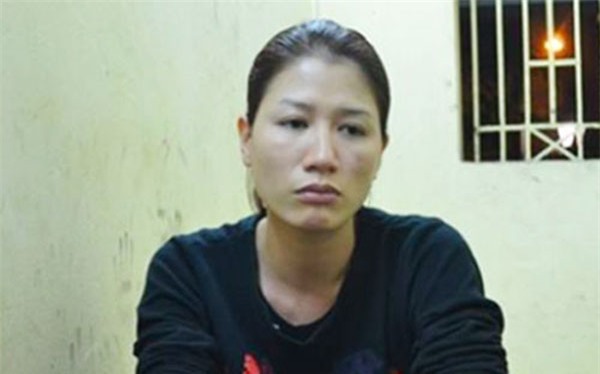 Trang Trần bị tạm giam vì chống người thi hành công vụ.