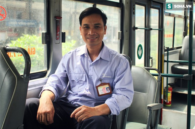 Vị khách xấu tính trên xe buýt và chuyện tài xế đi vệ sinh cũng phải xin phép - Ảnh 1.