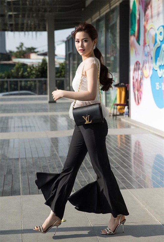 that ki la, sao viet cang mac kin dao cang dep hut hon! - 12