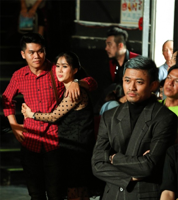 sao việt, tình cũ sao việt, sao việt có tình mới, sao việt thân thiết với tình cũ, cách đối xử với tình cũ của sao