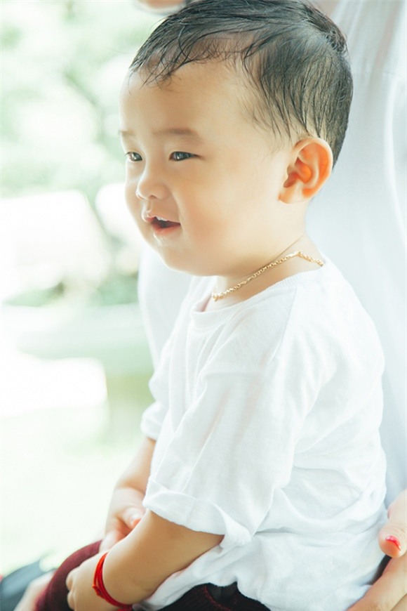 Ưng Hoàng Phúc, ca sĩ Ưng Hoàng Phúc, con trai Ưng Hoàng Phúc, sao việt