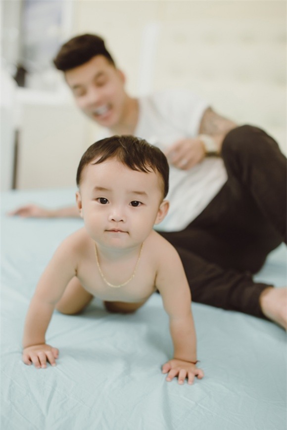 Ưng Hoàng Phúc, ca sĩ Ưng Hoàng Phúc, con trai Ưng Hoàng Phúc, sao việt