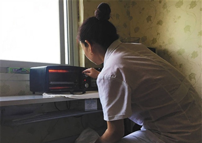 Những điều đáng sợ tại thị trường chợ đen, chuyên buôn bán nhau thai sản phụ - Ảnh 4.