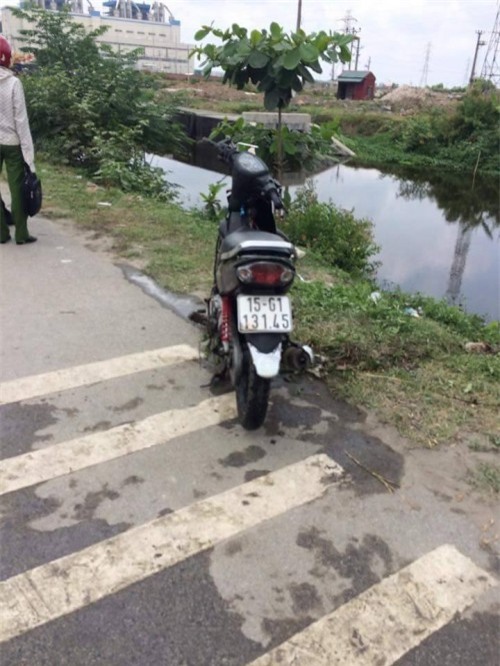 Hải Phòng: Phát hiện người đàn ông tử vong trong tư thế lái xe - Ảnh 1.