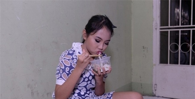 phia sau hao quang cua sao nhi dang tuoi an tuoi lon hinh anh 16