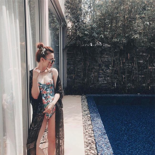 vang bong da lau, yen trang, yen nhi tro lai sexy bat ngo hinh anh 16