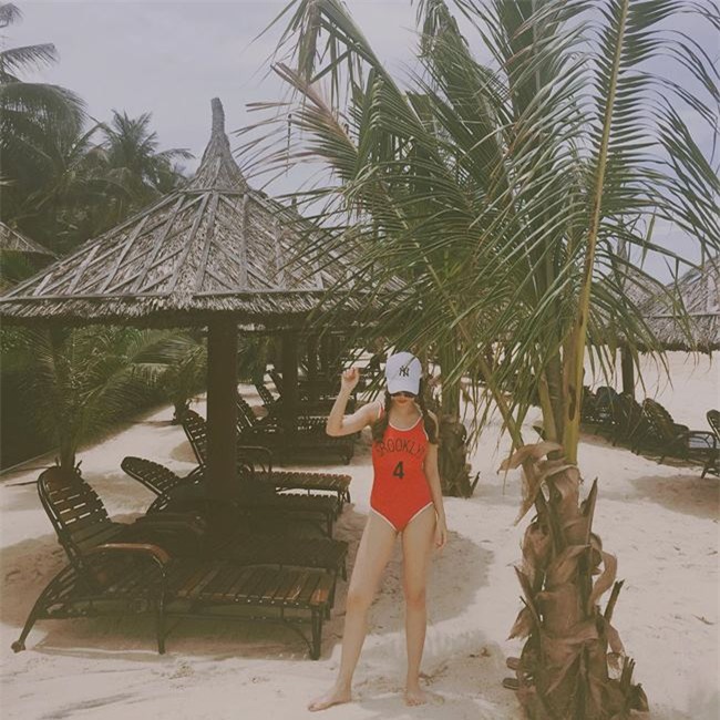 vang bong da lau, yen trang, yen nhi tro lai sexy bat ngo hinh anh 6