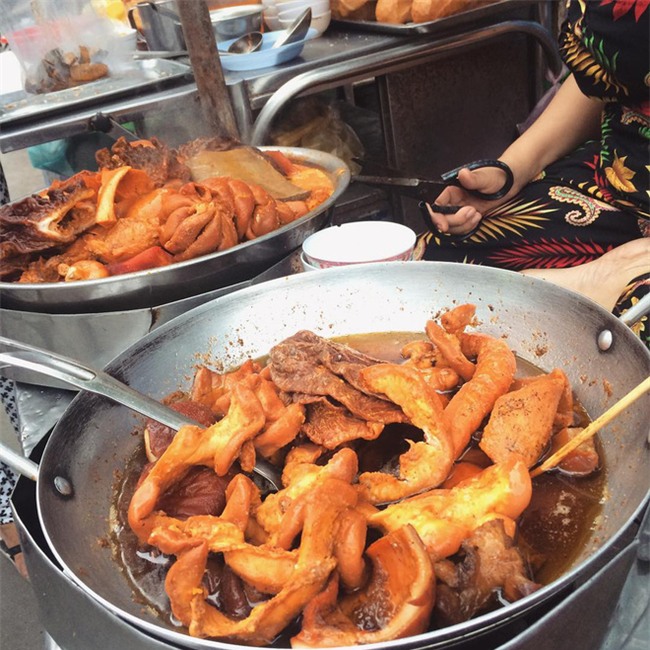 Đến Sài Gòn mà chưa ăn hết 10 món thần thánh này, đừng vội về nha! - Ảnh 12.