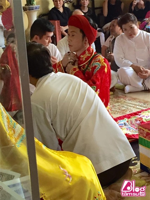 hoai-linh-hau-dong-blogtamsuvn12