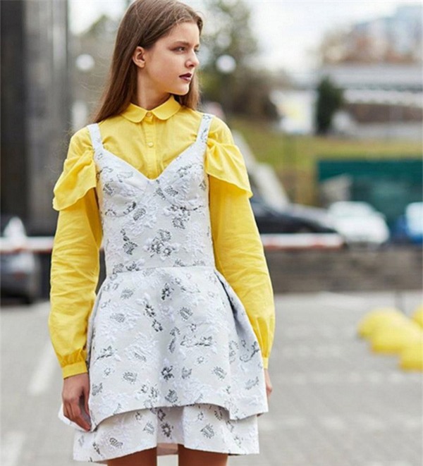 thien than lai ukraina cham nguong trang tron, xinh dep khong the roi mat - 13