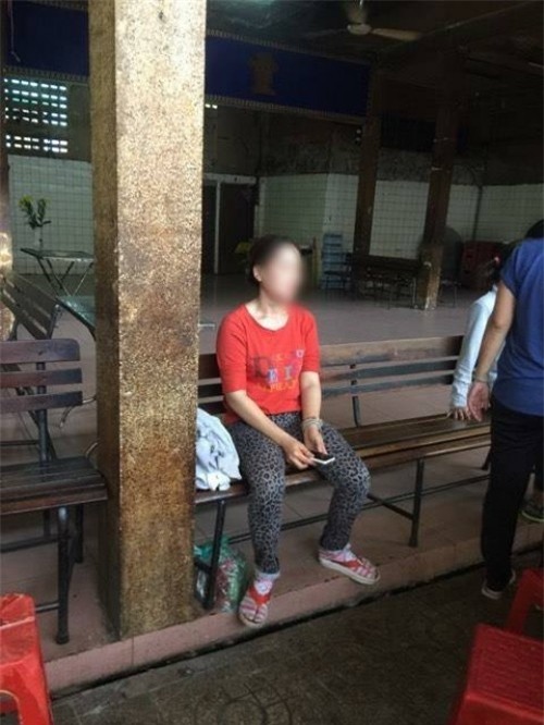 vu be 14 tuoi bi chem chet: nõi dau tọt cùng của nguòi mẹ hinh anh 1