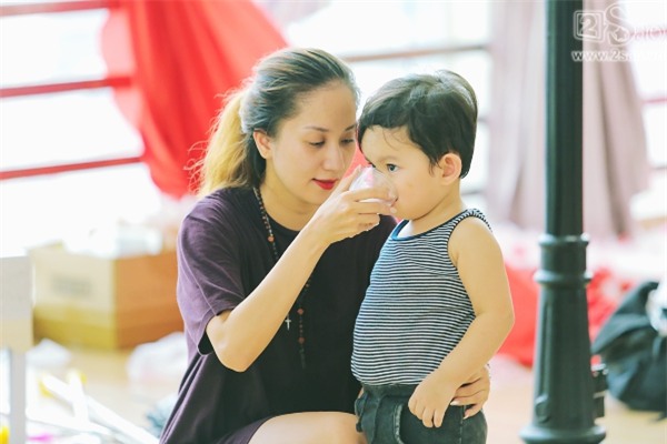 Phát cuồng với nét đáng yêu của KuBi - tiểu hoàng tử nhà Khánh Thi-6