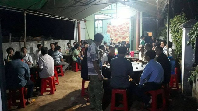 lọi xuóng ho choi, 4 trẻ chet duoi thuong tam hinh anh 3