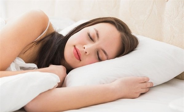 Nằm nghiêng người sang bên trái gây hại tim: Đây có phải quan niệm đúng đắn? - Ảnh 1.