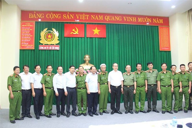 Tình tiết li kì của chuyên án ma túy lớn nhất nước qua lời kể của Phó giám đốc Công an TP.HCM - Ảnh 3.