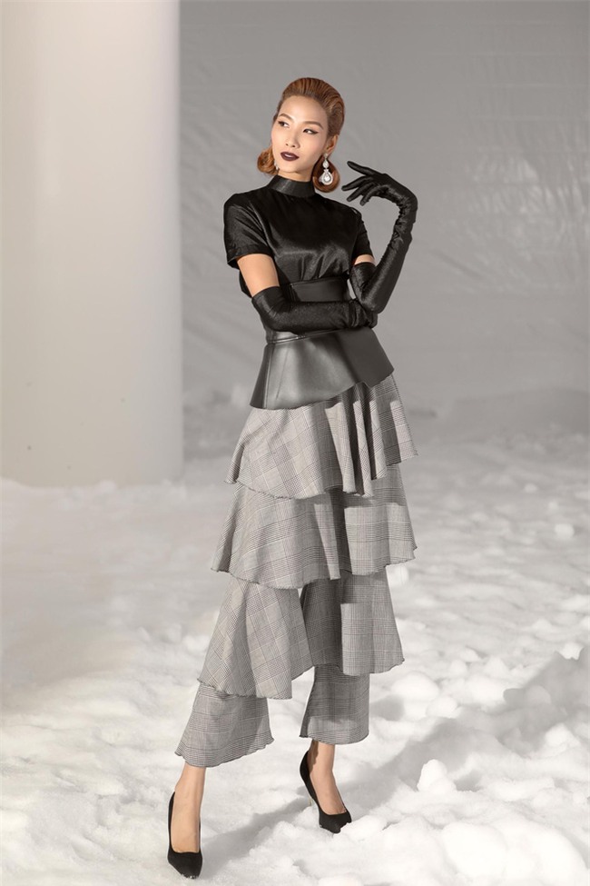 40 độ C, Hoàng Thùy vẫn bình thản mặc toàn áo lông để đọ style với Lan Khuê & Minh Tú - Ảnh 11.