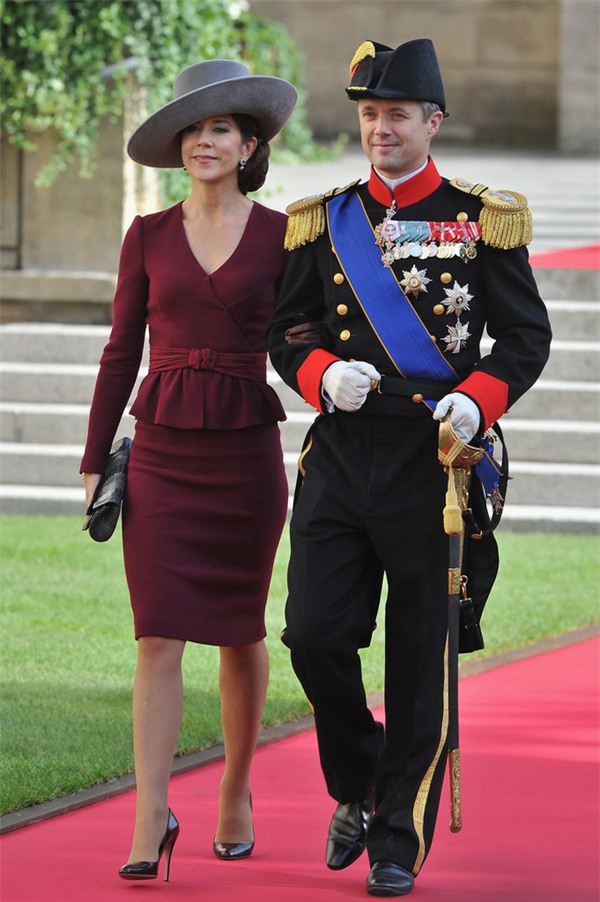 Có một vị công nương còn mặc đẹp hơn cả Kate Middleton - Ảnh 22.