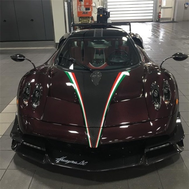 Ong trum sieu xe My tau Huayra BC 3 trieu USD hinh anh 5