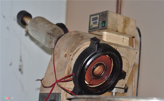 Can canh xuong san xuat trong rung cua 'tap doan' ma tuy lon nhat nuoc hinh anh 9