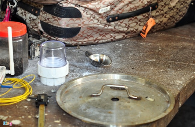 Can canh xuong san xuat trong rung cua 'tap doan' ma tuy lon nhat nuoc hinh anh 10