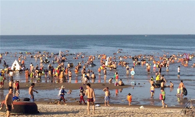 nắng nóng, nóng kỷ lục, Sầm Sơn, Cửa Lò, Đồ Sơn, bãi biển, giải nhiệt