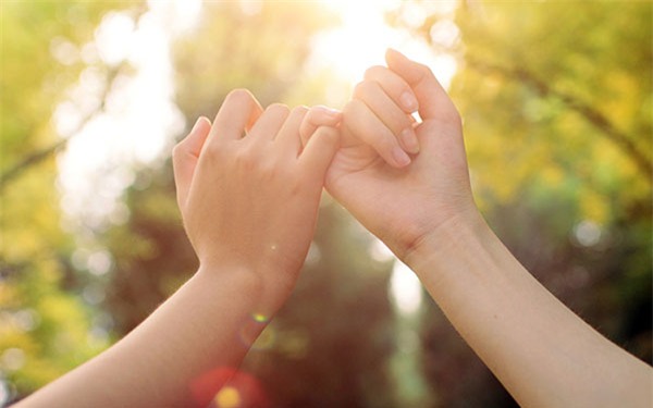 Tình yêu ngọt ngào hạnh phúc sẽ đến với 5 cung Hoàng đạo này trong tháng 6 - Ảnh 2.