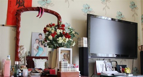 Trọng Tấn, Việt Hoàn, Đăng Dương, ông hoàng nhạc đỏ, ca sĩ hát nhạc đỏ, sao Việt