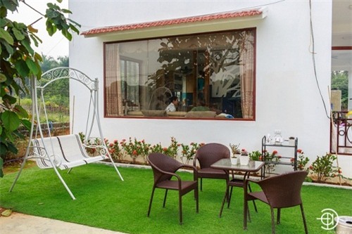 Trọng Tấn, Việt Hoàn, Đăng Dương, ông hoàng nhạc đỏ, ca sĩ hát nhạc đỏ, sao Việt