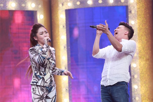 Huong Tram hon doi Bui Anh Tuan vi khong nhan ra giong hat cua co hinh anh 9