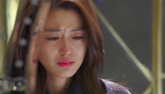 Qua một lần đò rồi vẫn bị lừa tình đến mất tiền tỷ, phải bán nhà trả nợ, ôm con ra đường - Ảnh 1.