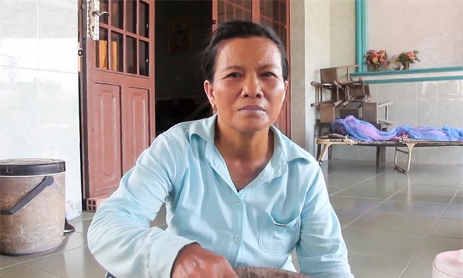 Vụ vết nứt 40m xuất hiện ở Sài Gòn: Mẹ nghẹn lòng hủy đám cưới con gái vì lo sạt lở - Ảnh 3.