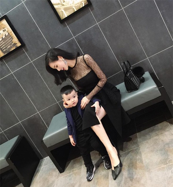 mang thai gan den ngay de, tam tit van duoc khen "dep het phan nguoi khac" - 11