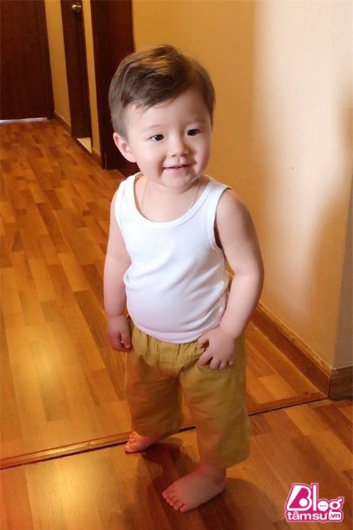 con trai elly tran blogtamsuvn (6)