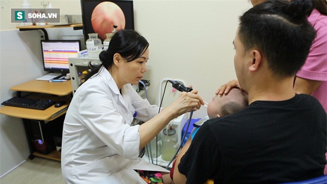 Bác sĩ Nhi khoa cảnh báo những hiểu lầm về ráy tai và sai lầm gây hại nhiều người mắc - Ảnh 1.