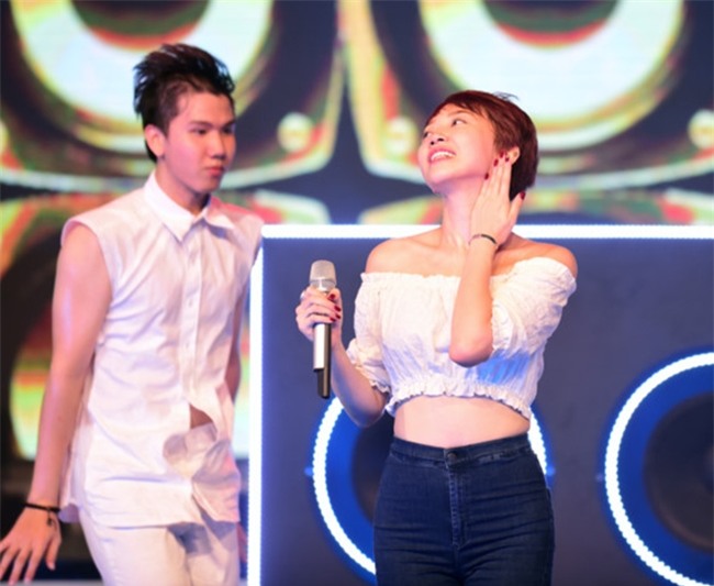 nang 41 do, nhin angela phuong trinh, hoang thuy linh cang khien fan "bong mat" hinh anh 21