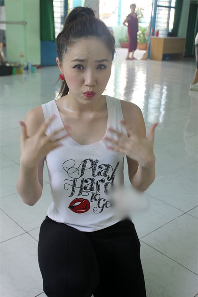 nang 41 do, nhin angela phuong trinh, hoang thuy linh cang khien fan "bong mat" hinh anh 3