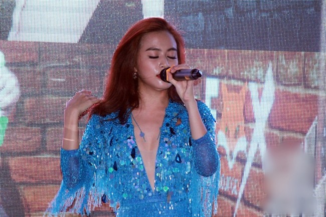 nang 41 do, nhin angela phuong trinh, hoang thuy linh cang khien fan "bong mat" hinh anh 5