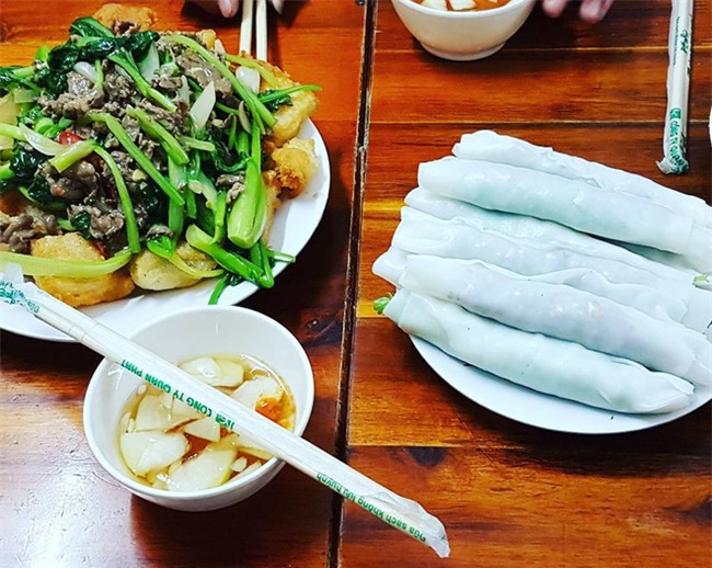 8 món ăn thần thánh giúp bạn chống chọi với thời tiết rán trứng giữa đường của Hà Nội - Ảnh 23.