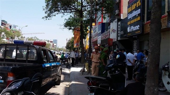 Hà Nội: Cụ bà đi mua đá lạnh bị đột tử giữa trời nắng nóng đỉnh điểm - Ảnh 4.