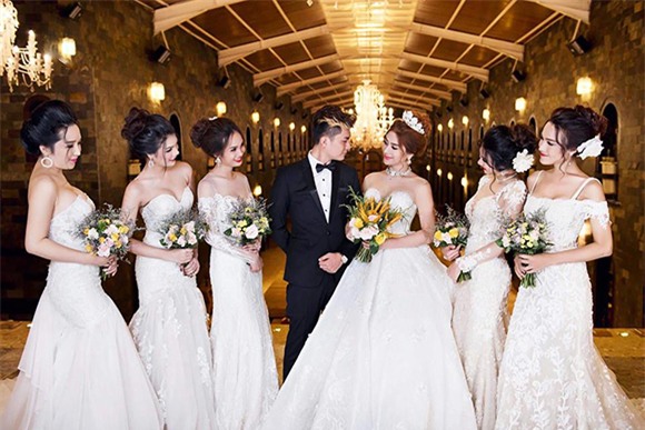 Ca sĩ lâm chí khanh,nữ hoàng chuyển giới lâm khánh chi,ảnh cưới lâm chí khanh